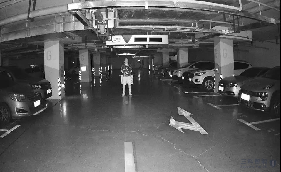 雙補光攝像機 雙補光攝像機